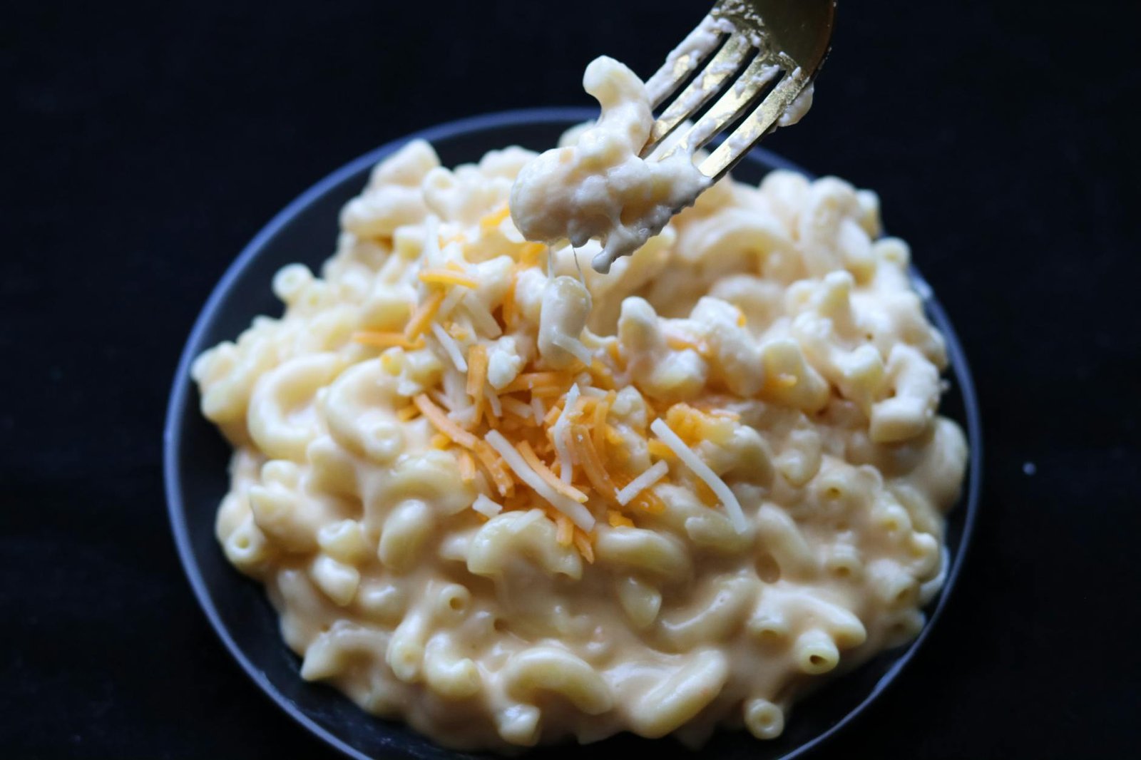 High Protein Honey BBQ Chicken Mac and Cheese